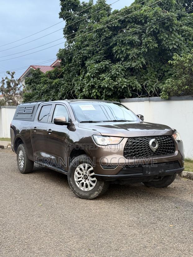 Great Wall Pao 2.0 Petrol RWD 2020 Brown
