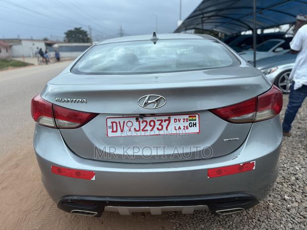 Hyundai Elantra 2013 Gray