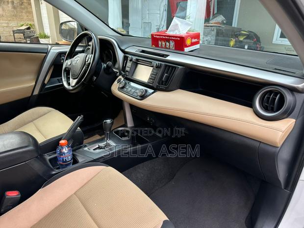 Toyota RAV4 2016 Black