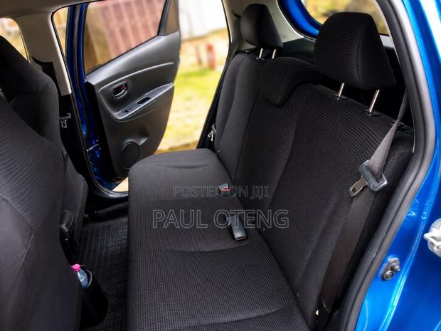 Toyota Vitz 1.3 FWD 5dr 2015 Blue