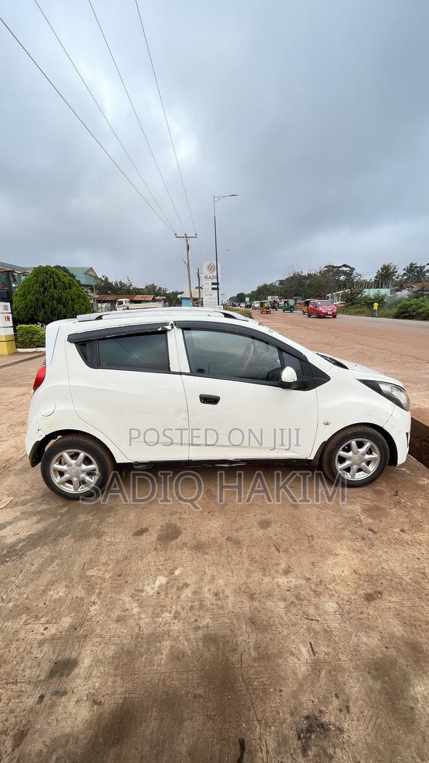 Chevrolet Spark 2013 White