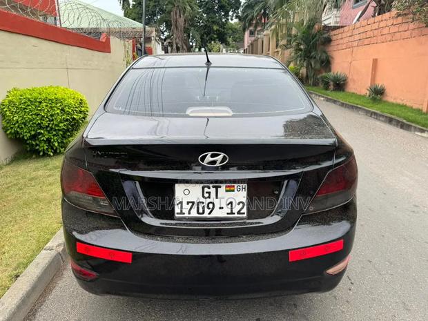 Hyundai Accent 2013 Black