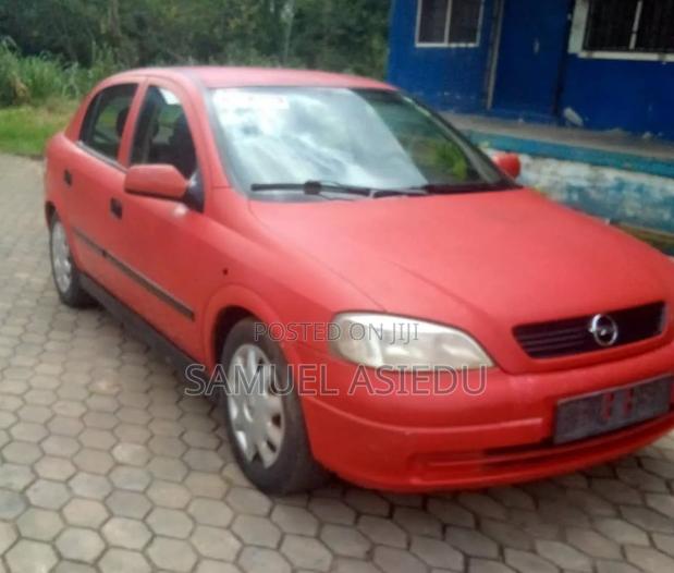Opel Astra 1998 Red