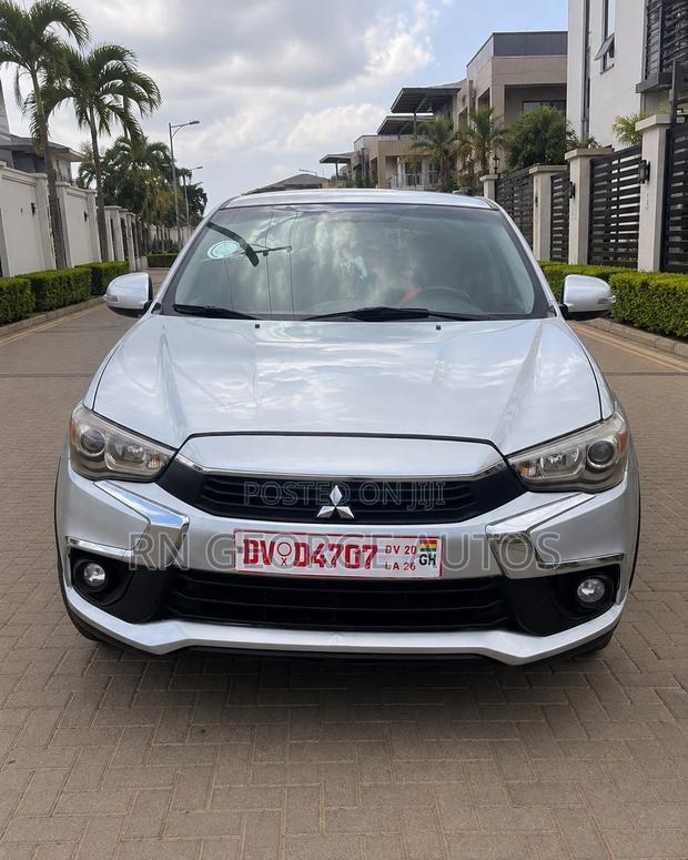 Mitsubishi Outlander Sport LE 2.0 2017 Silver