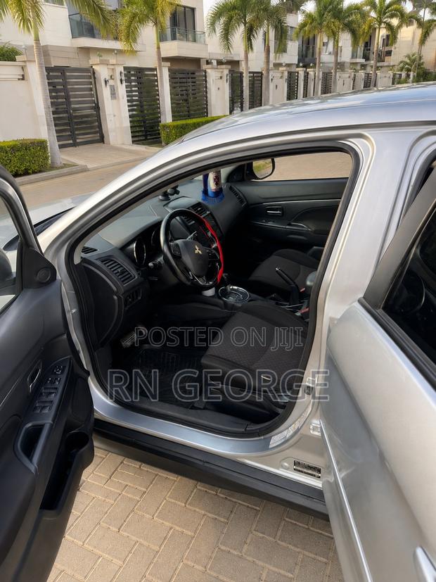 Mitsubishi Outlander Sport LE 2.0 2017 Silver