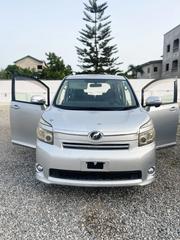 Toyota Voxy X 4WD 8-Seater 2013 Silver for sale
