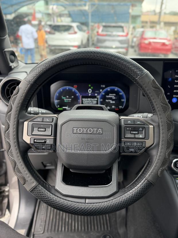New Toyota Land Cruiser Prado 2.4 Petrol 2025