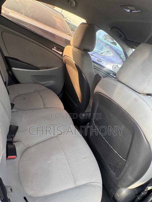 Hyundai Accent 2014
