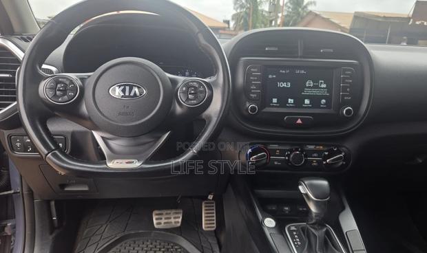 Kia Soul 2020 Gray