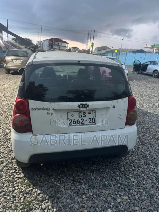 Kia Morning 2010 White