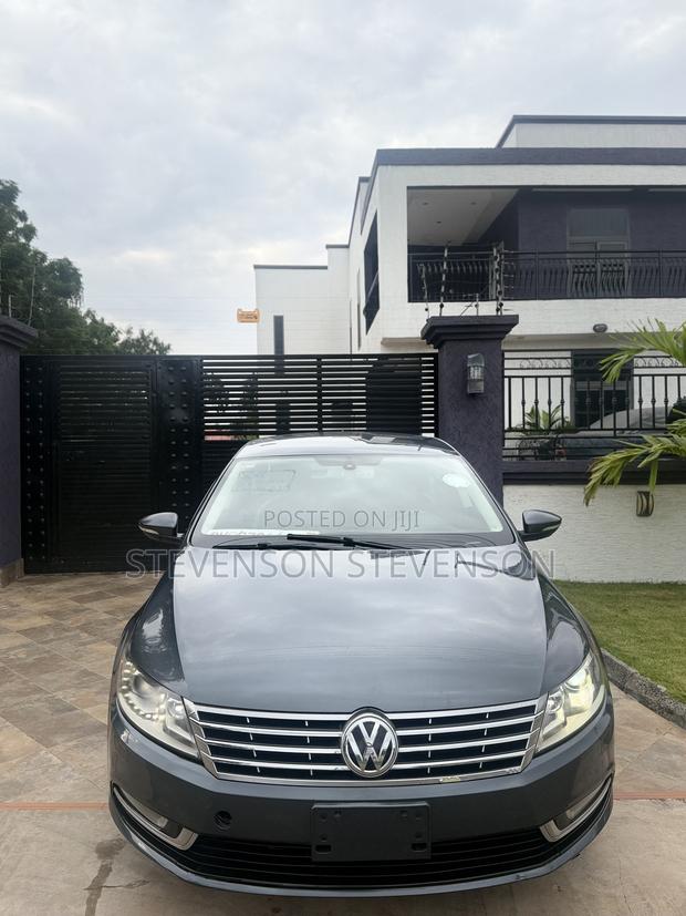 Volkswagen Passat 1.8T S 4dr Sedan (1.8L 4cyl) 2017 Gray