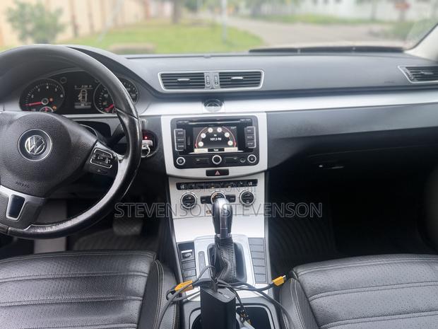 Volkswagen Passat 1.8T S 4dr Sedan (1.8L 4cyl) 2017 Gray