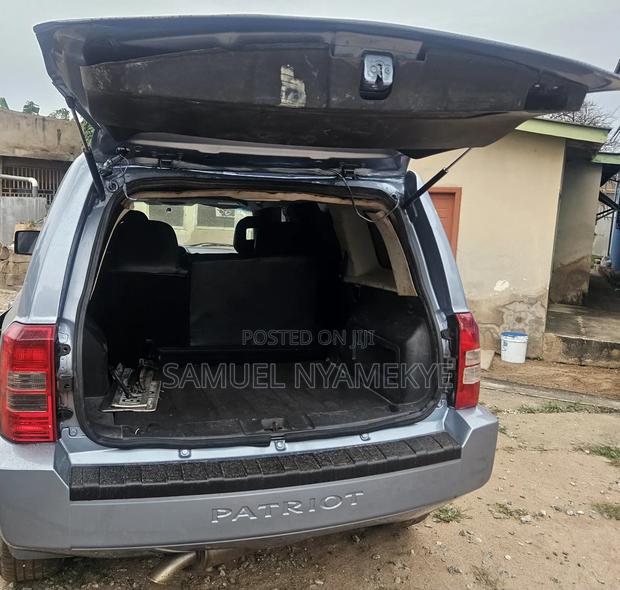 Jeep Patriot 2010 Beige