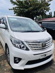 Toyota Alphard 2.4 Petrol FWD 2014 White for sale