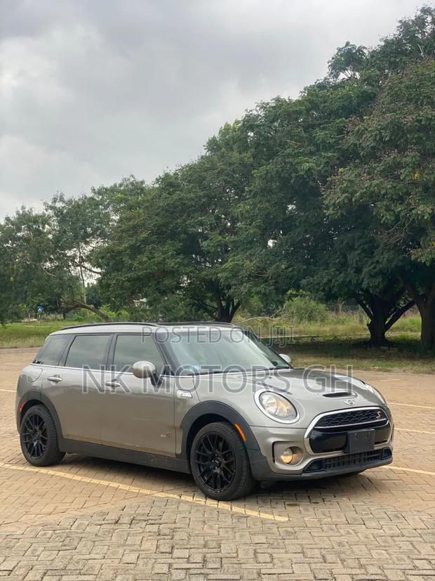 Mini Clubman 2018 Beige