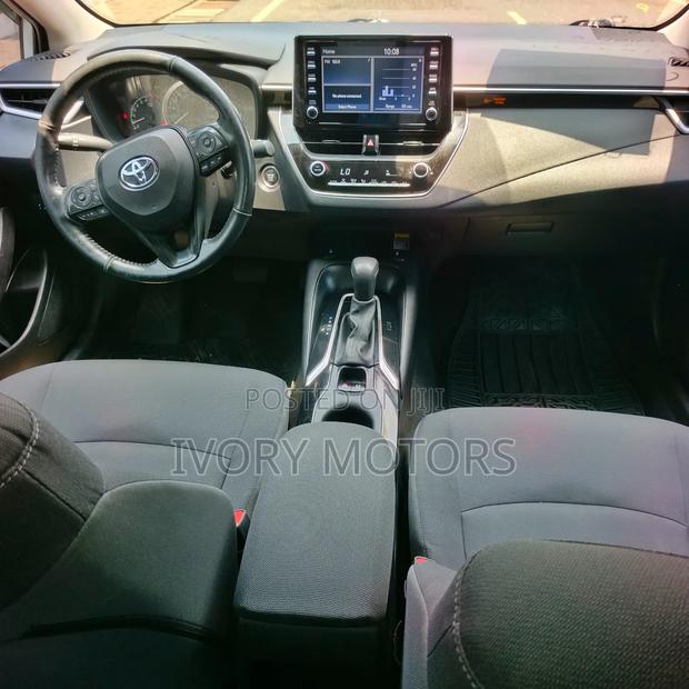 Toyota Corolla 2020 White