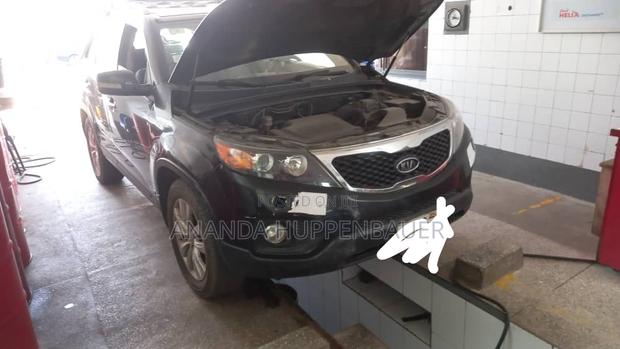 Kia Sorento 2012 Black