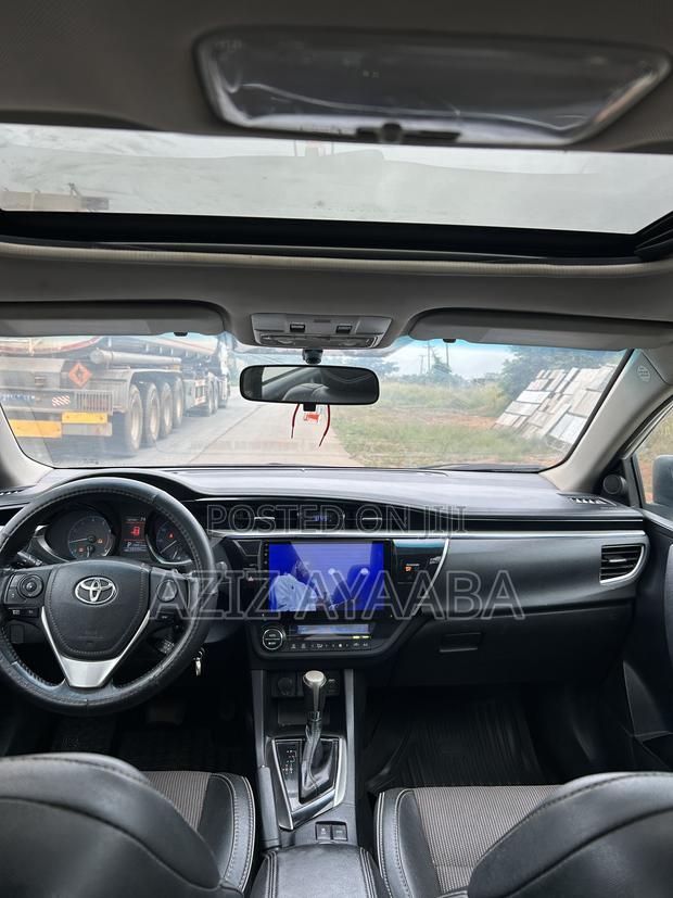 Toyota Corolla 2014 White