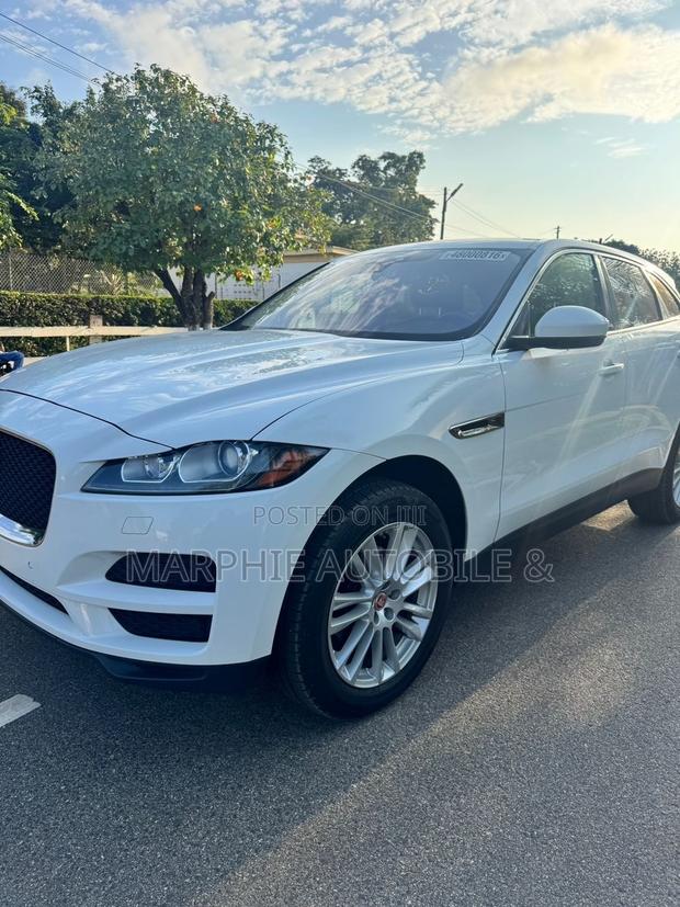 Jaguar F-Pace 35t Prestige AWD 2018 White