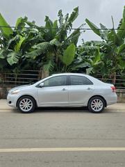 Toyota Yaris 2012 Silver for sale