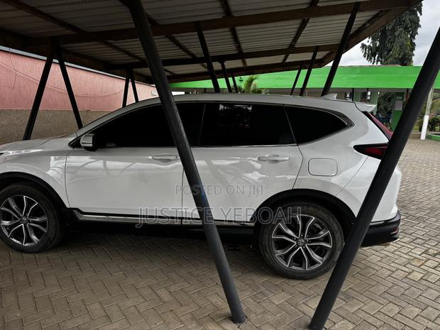 Honda CR-V Touring 2022 White