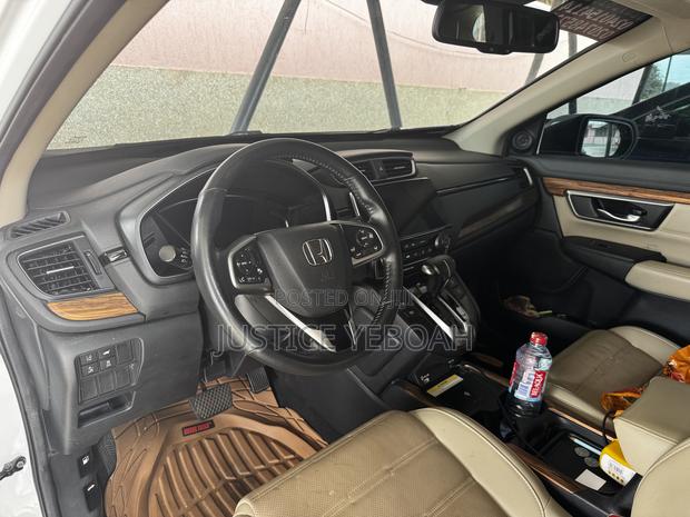 Honda CR-V Touring 2022 White