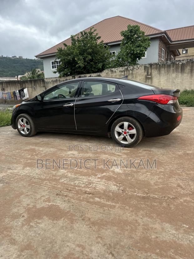 Hyundai Elantra 2013 Black
