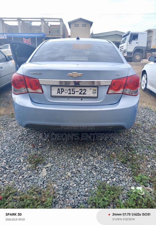 Chevrolet Cruze 2LT 2012 Blue