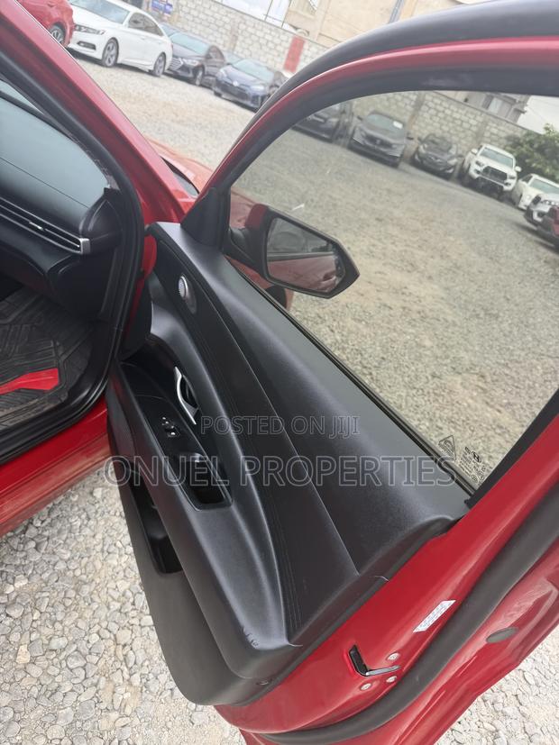 Hyundai Elantra SEL 2022 Burgundy