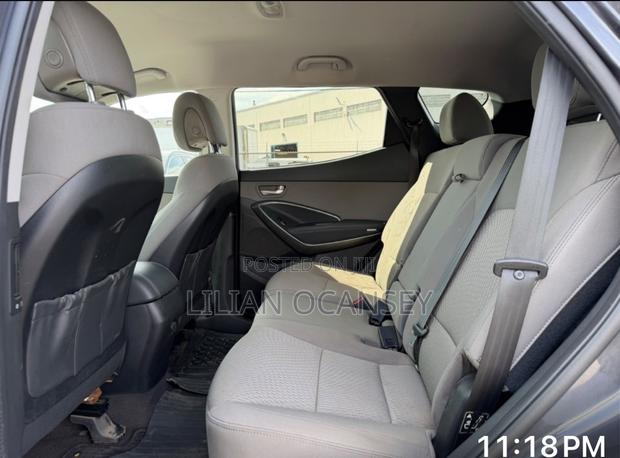 Hyundai Santa Fe 2015 Green