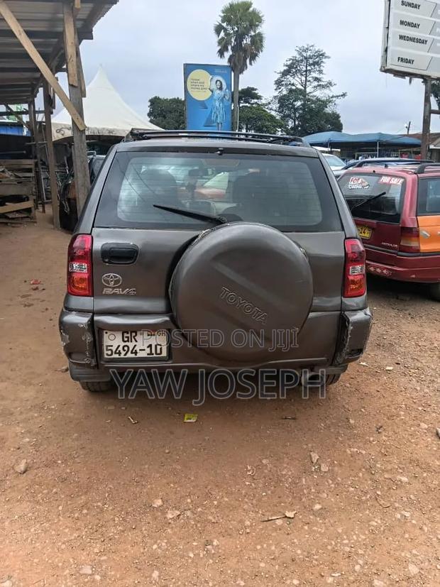 Toyota RAV4 2004 Silver