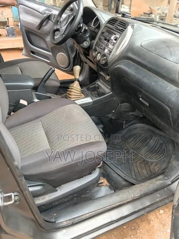 Toyota RAV4 2004 Silver