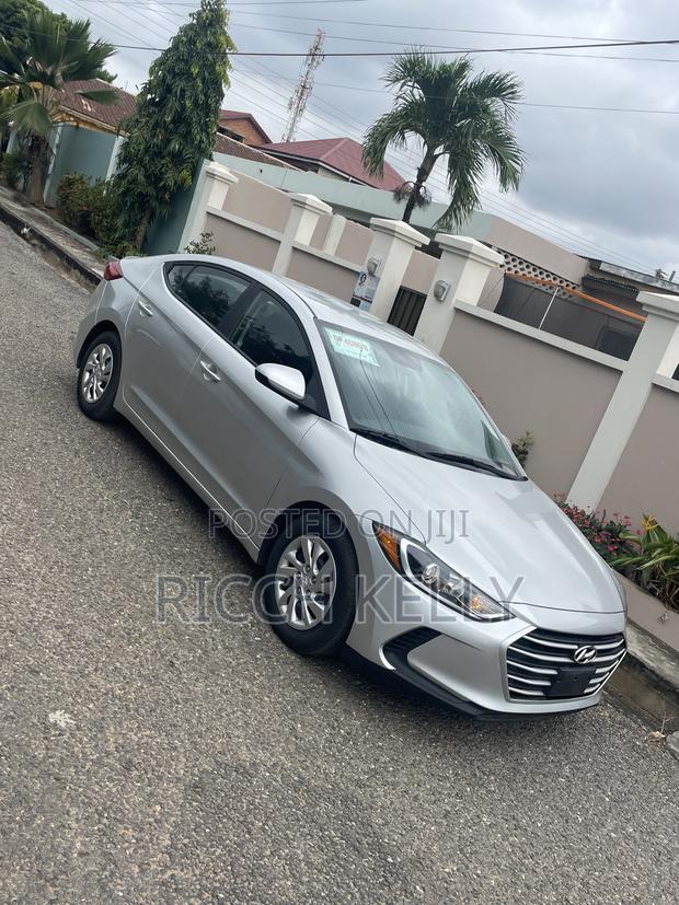 Hyundai Elantra Limited 2018 Silver