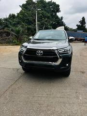 Toyota Hilux 2019 Gray for sale