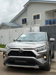 Toyota RAV4 XLE 2022 Gray for sale