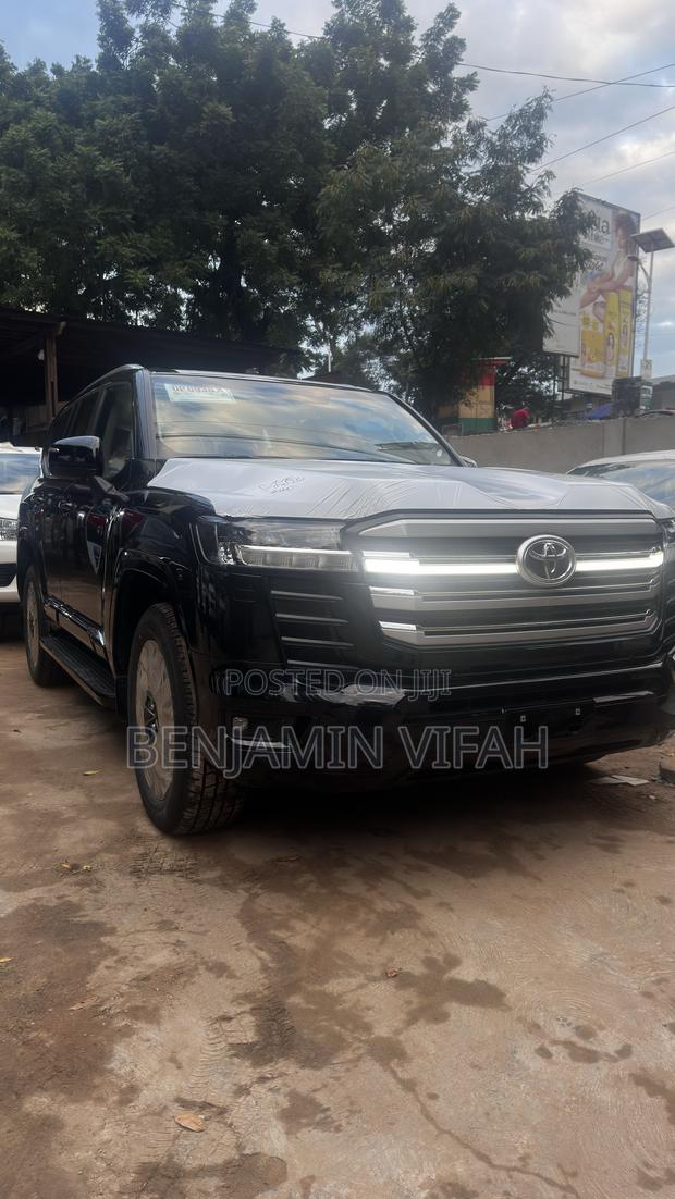 New Toyota Land Cruiser 2026 Black