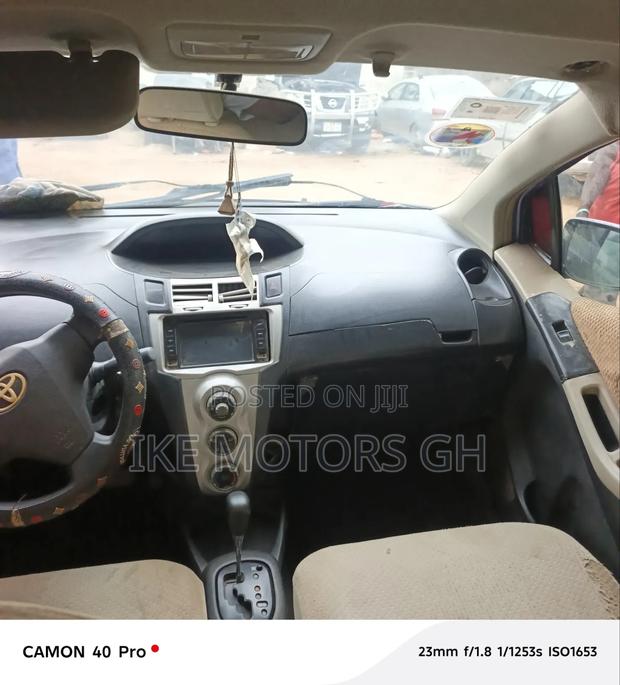 Toyota Vitz 2010 Purple