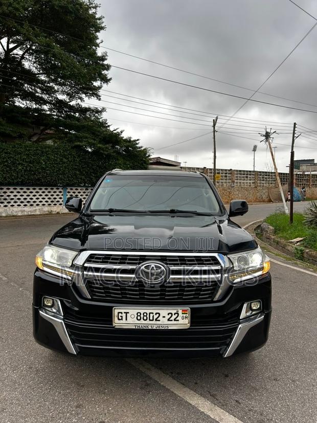 Toyota Land Cruiser 4.5 V8 GXR 2015 Black
