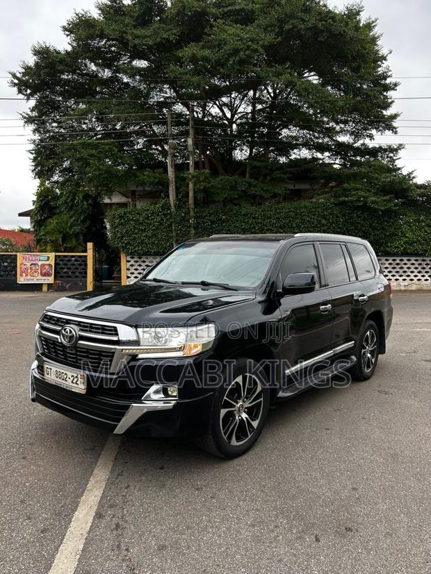 Toyota Land Cruiser 4.5 V8 GXR 2015 Black