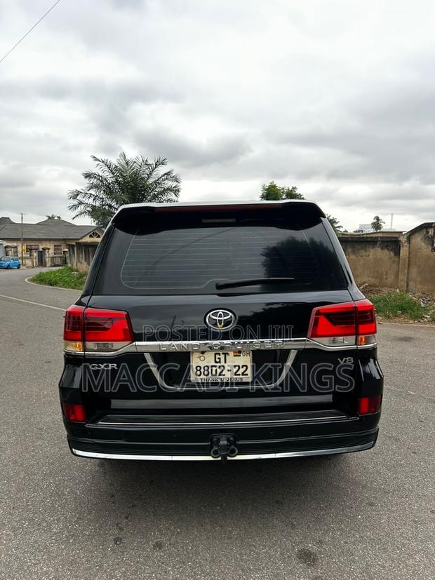 Toyota Land Cruiser 4.5 V8 GXR 2015 Black