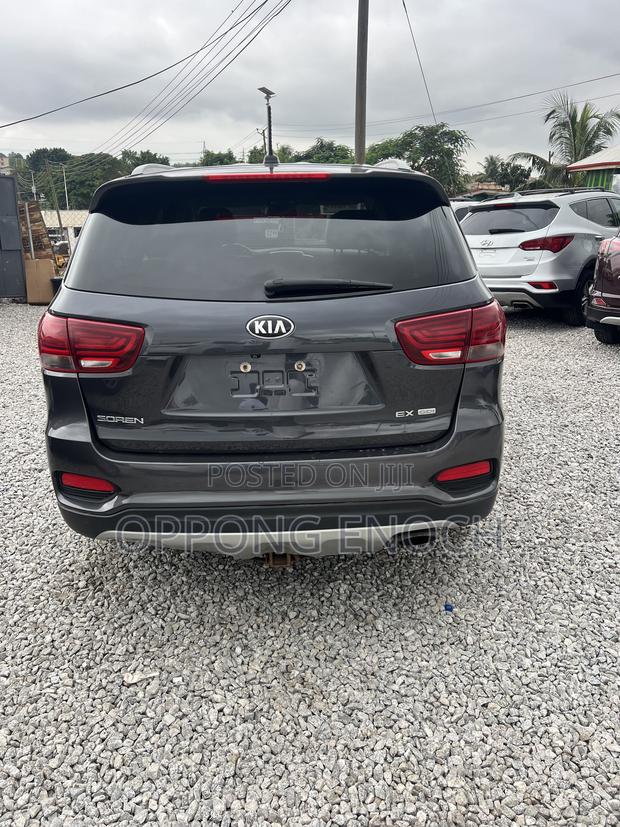 Kia Sorento 2.4L LX FWD 2019 Gray