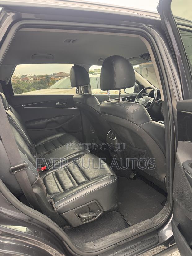 Kia Sorento 2.4L LX AWD 2019 Black