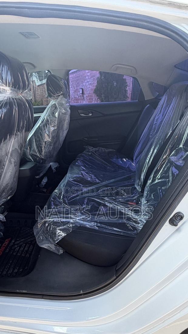Honda Civic LX Sedan 2019 White