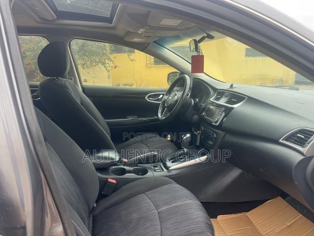 Nissan Sentra SV 2017 Gray