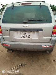 Ford Escape 2003 Gray for sale