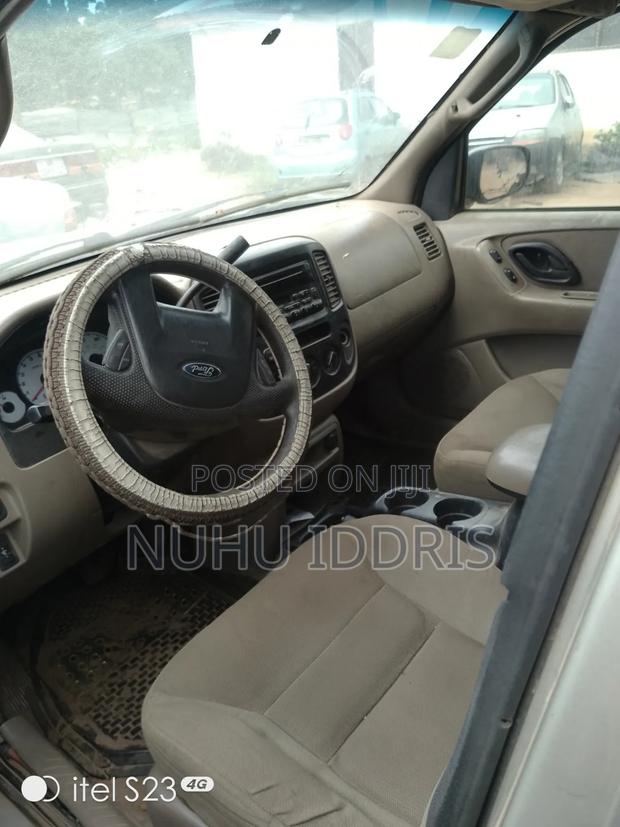 Ford Escape 2003 Gray