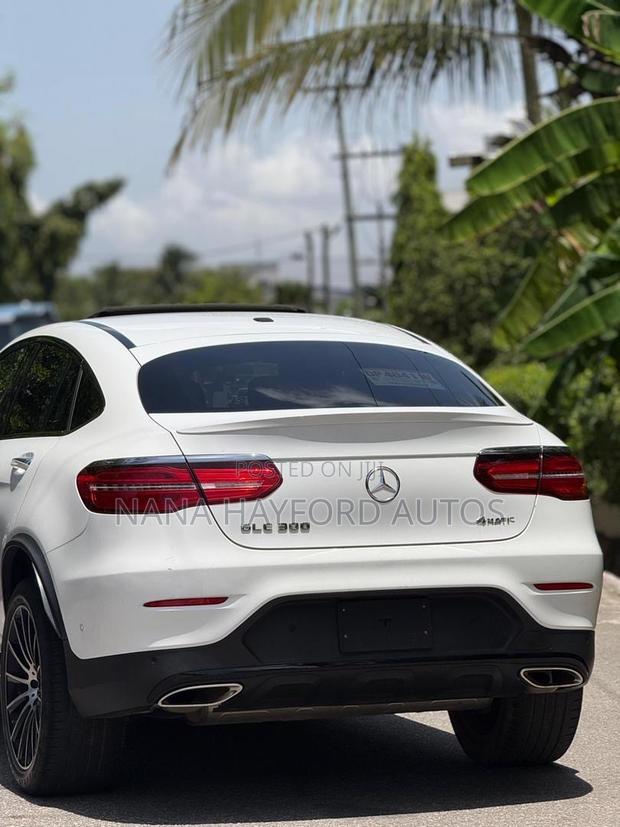 Mercedes-Benz GLC-Class 2019 White