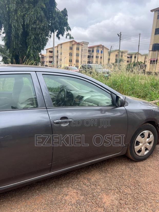Toyota Corolla 1.8 Advanced 2009 Gray