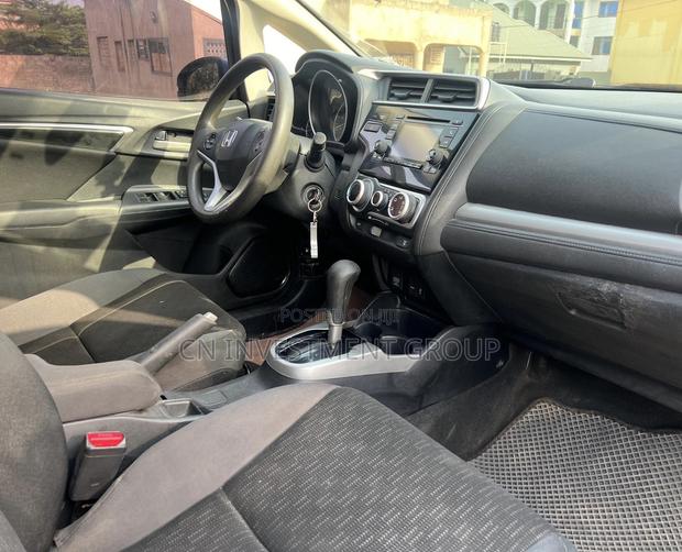 Honda Fit LX 4dr Hatchback (1.5L 4cyl 6M) 2015 Blue