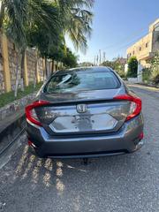Honda Civic 2018 Gray for sale